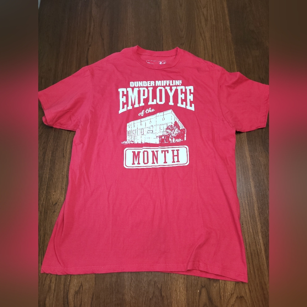 The Office Dunder Mifflin "Employee Of The Month" Men's XL Red Cotton T-Shirt